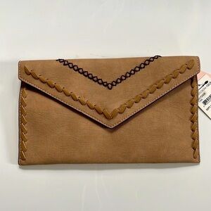 Danielle Nicole Tan Collins Bohemian Clutch